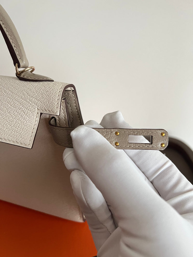 Hermès Mini Kelly 20 HSS Nata & Gris Tourterelle Chevre Mysore Permabrass