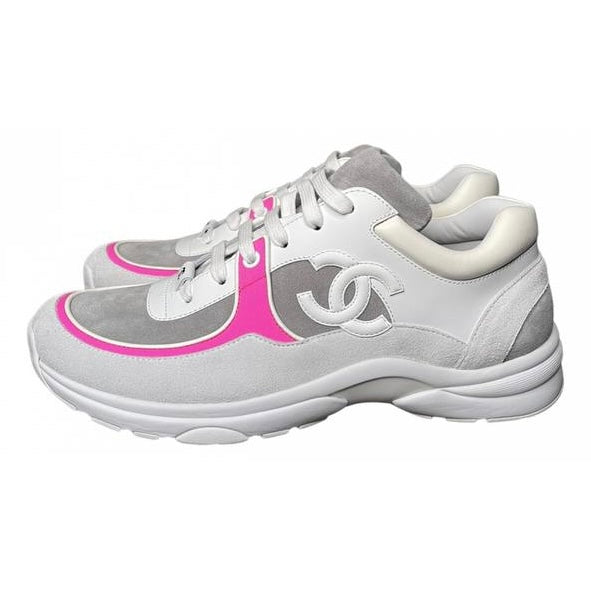 Chanel CC Logo Sneaker Pink